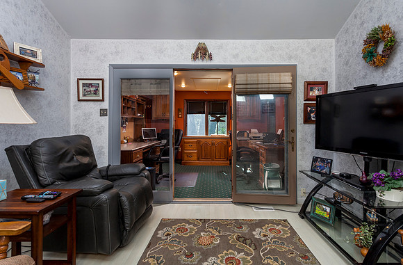 1672-N-ADAMS-ST-POTTSTOWN- (40)