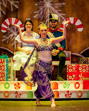RA-NUTCRACKER-2018-ARABIAN- (16)