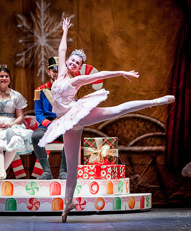 RA-NUTCRACKER-2018-SUGARPLUM- (1)