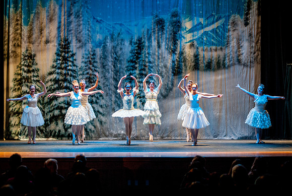 RA-NUTCRACKER-2018-SNOW- (26)