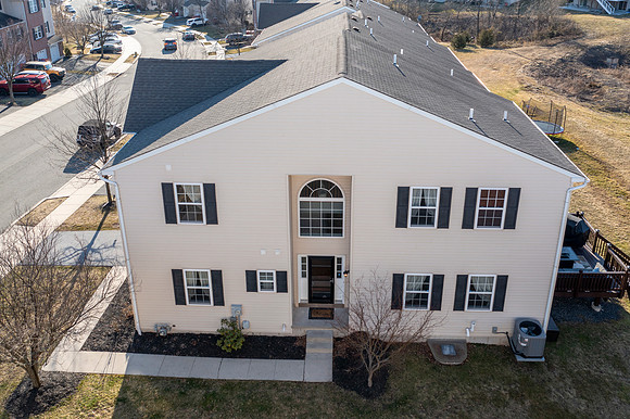 151-STONE-HILL-DR-POTTSTOWN- (4)