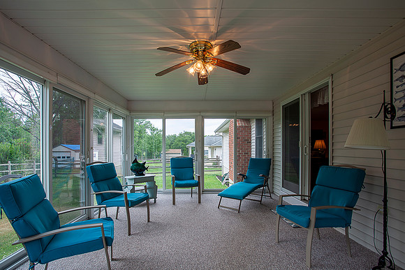 3040-BURTON-DR-GILBERTSVILLE- (43)