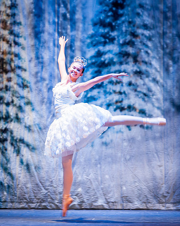 RA-NUTCRACKER-2018-SNOW- (43)