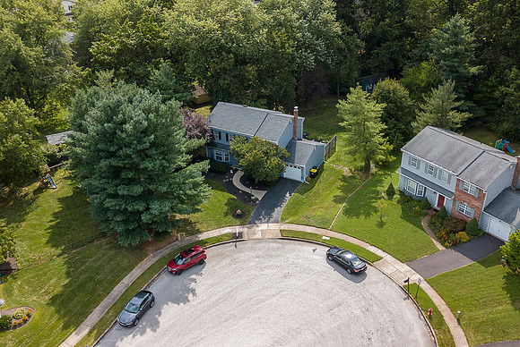 2406-COUNTRY-CIRCLE-EAGLEVILLE- (5)