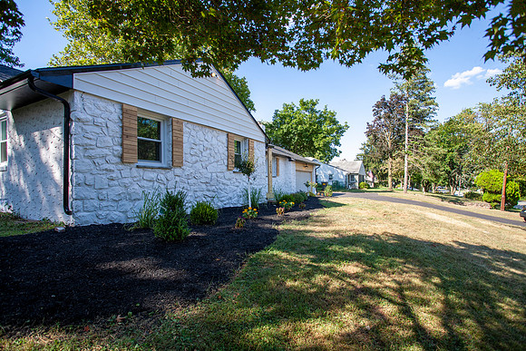 1215-TOWNSHIP-LINE-RD-PHOENIXVILLE- (6)