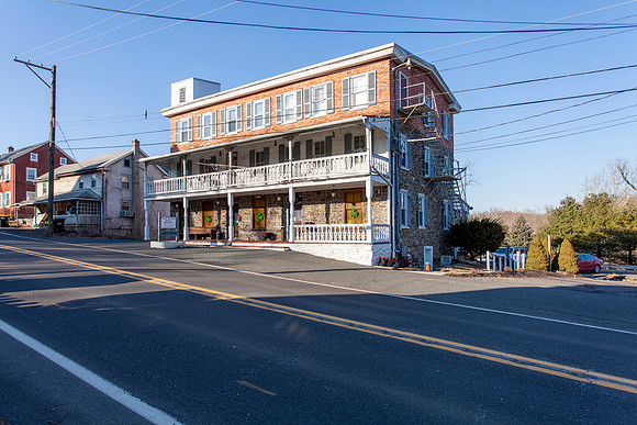 3164-MAIN-ST-GREEN-LANE-PA-  (2)