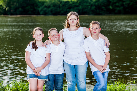 MCKEE-FAMILY-2017 -  (29)