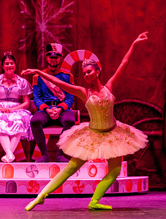 RA-NUTCRACKER-2018-SUGARPLUM- (13)