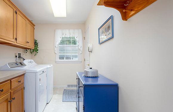 3040-BURTON-DR-GILBERTSVILLE- (52)