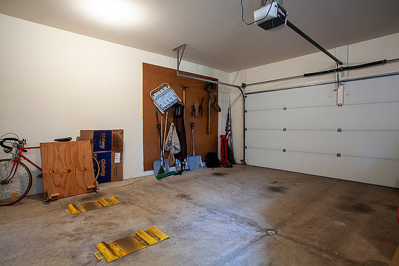 3040-BURTON-DR-GILBERTSVILLE- (53)