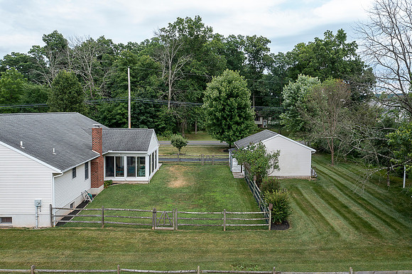 3040-BURTON-DR-GILBERTSVILLE- (21)