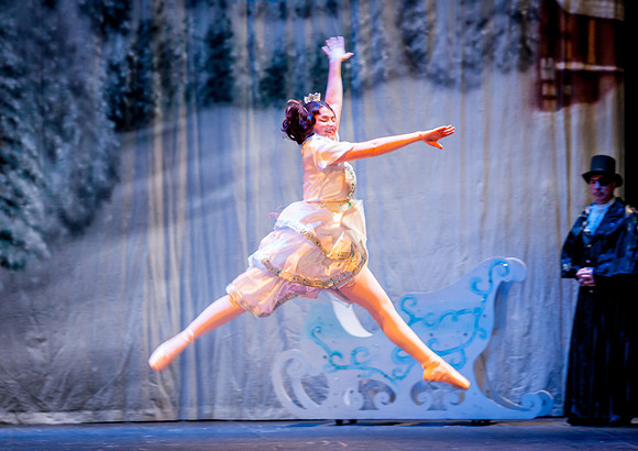 RA-NUTCRACKER-2018-SNOW- (40)
