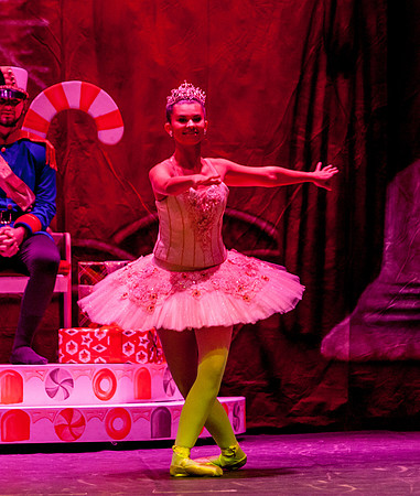 RA-NUTCRACKER-2018-SUGARPLUM- (16)