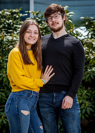THOMPSON-FAMILY-MAY-1ST-2022- (21)