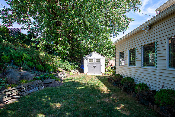 141-LEWIS-RD-HAVERTOWN-PA- (36)