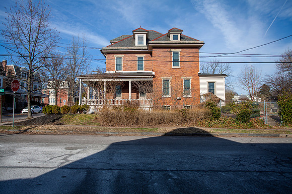 390-N-FRANKLIN-ST-POTTSTOWN- (4)