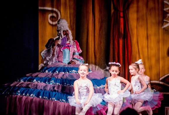 Nutcracker-Friday- (200)
