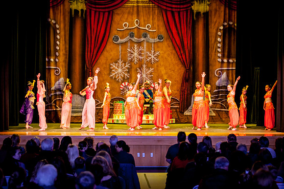 RA-NUTCRACKER-2018-ARABIAN- (25)