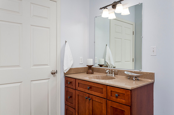 47-MAPLE-LANE-COATESVILLE-  (76)