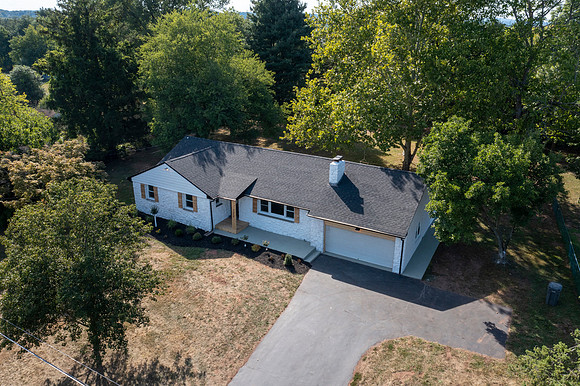 1215-TOWNSHIP-LINE-RD-PHOENIXVILLE- (13)