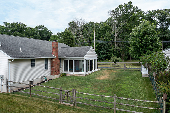 3040-BURTON-DR-GILBERTSVILLE- (20)