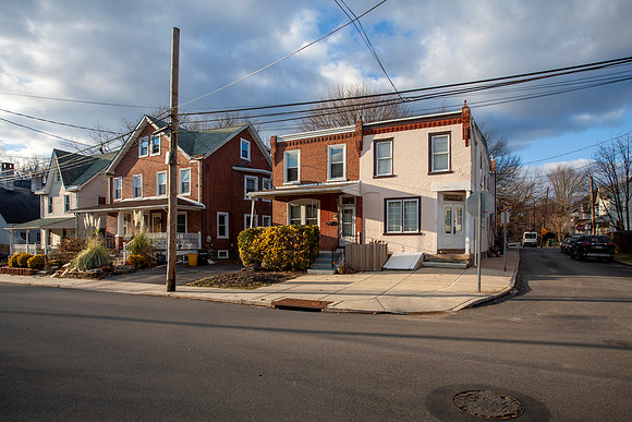 208-HOLLAND-AVE-ARDMORE- (4)