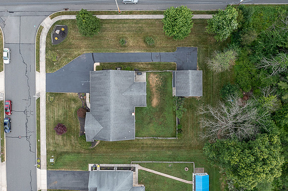 3040-BURTON-DR-GILBERTSVILLE- (8)