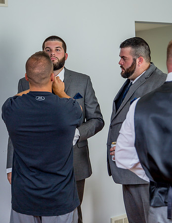CALABRIA-WEDDING-GUYS-GETTING-READY- (58)