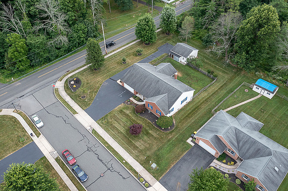 3040-BURTON-DR-GILBERTSVILLE- (6)