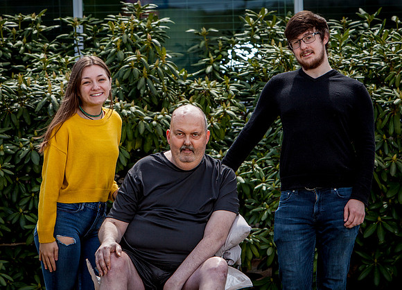 THOMPSON-FAMILY-MAY-1ST-2022- (11)
