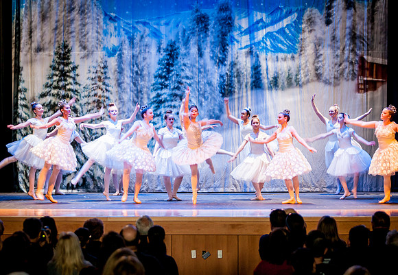 RA-NUTCRACKER-2018-SNOW- (53)