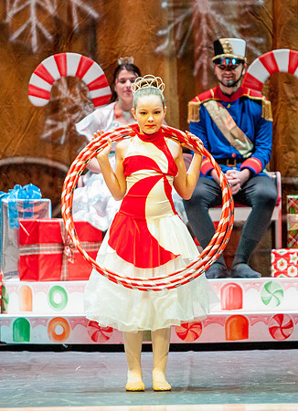 RA-NUTCRACKER-2018-CANDYCANE- (7)