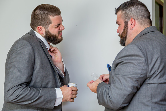 CALABRIA-WEDDING-GUYS-GETTING-READY- (45)