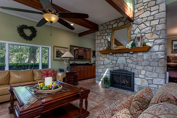 2913-SUNSET-AVE-EAGLEVILLE- (42)