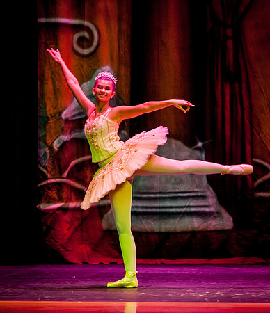 RA-NUTCRACKER-2018-SUGARPLUM- (24)