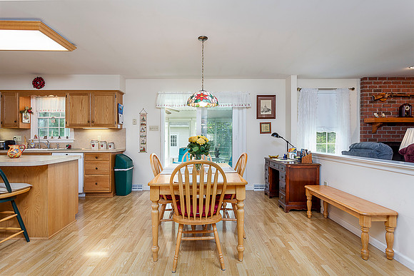 3040-BURTON-DR-GILBERTSVILLE- (36)