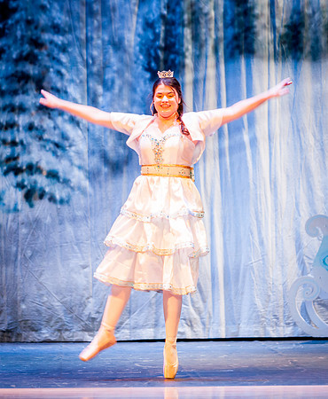 RA-NUTCRACKER-2018-SNOW- (42)