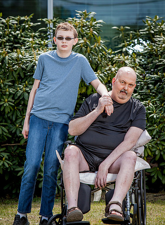 THOMPSON-FAMILY-MAY-1ST-2022- (17)