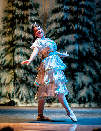 RA-NUTCRACKER-2018-SNOW- (7)