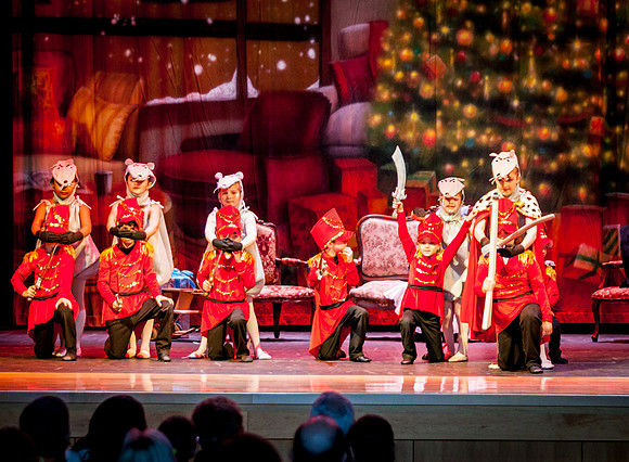RA-NUTCRACKER-2018-MICE- (21)