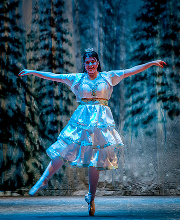 RA-NUTCRACKER-2018-SNOW- (10)