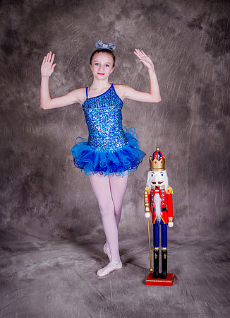 SIMON_HANNAH_PARTY_DOLL