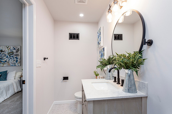 1215-TOWNSHIP-LINE-RD-PHOENIXVILLE- (51)