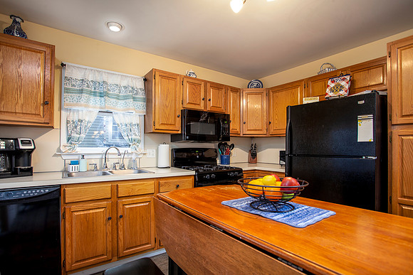583-UPLAND-ST-POTTSTOWN- (15)