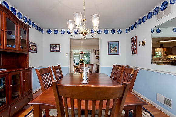 3040-BURTON-DR-GILBERTSVILLE- (41)