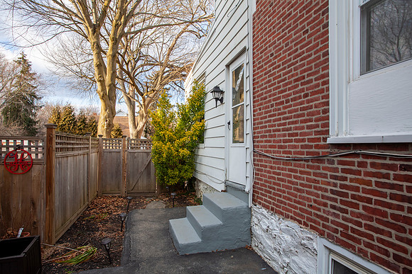 208-HOLLAND-AVE-ARDMORE- (11)