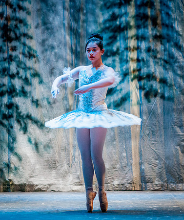 RA-NUTCRACKER-2018-SNOW- (30)
