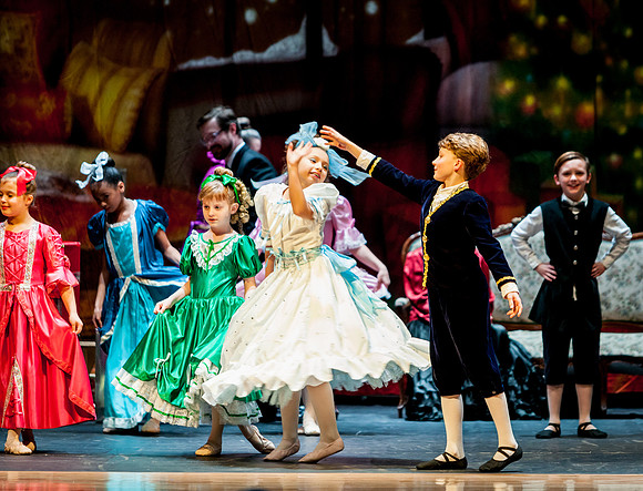 RA-NUTCRACKER-2018-PARTY- (20)