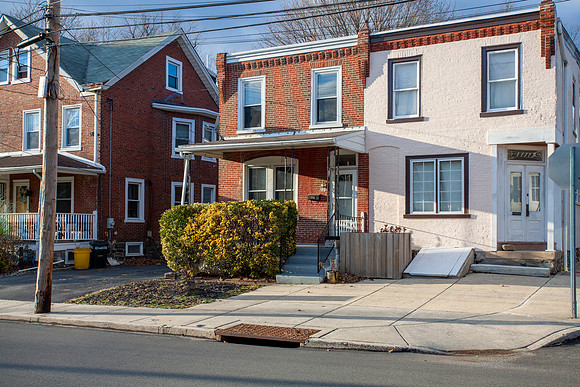 208-HOLLAND-AVE-ARDMORE- (5)