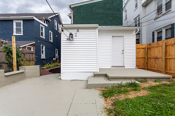 215-GAY-ST-PHOENIXVILLE- (49)